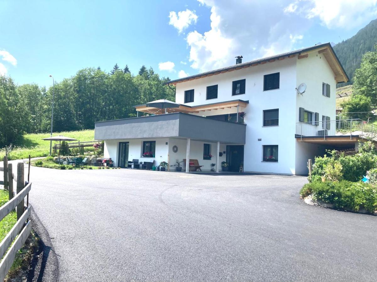 Haus Bazigg Apartment Klosterle am Arlberg Luaran gambar