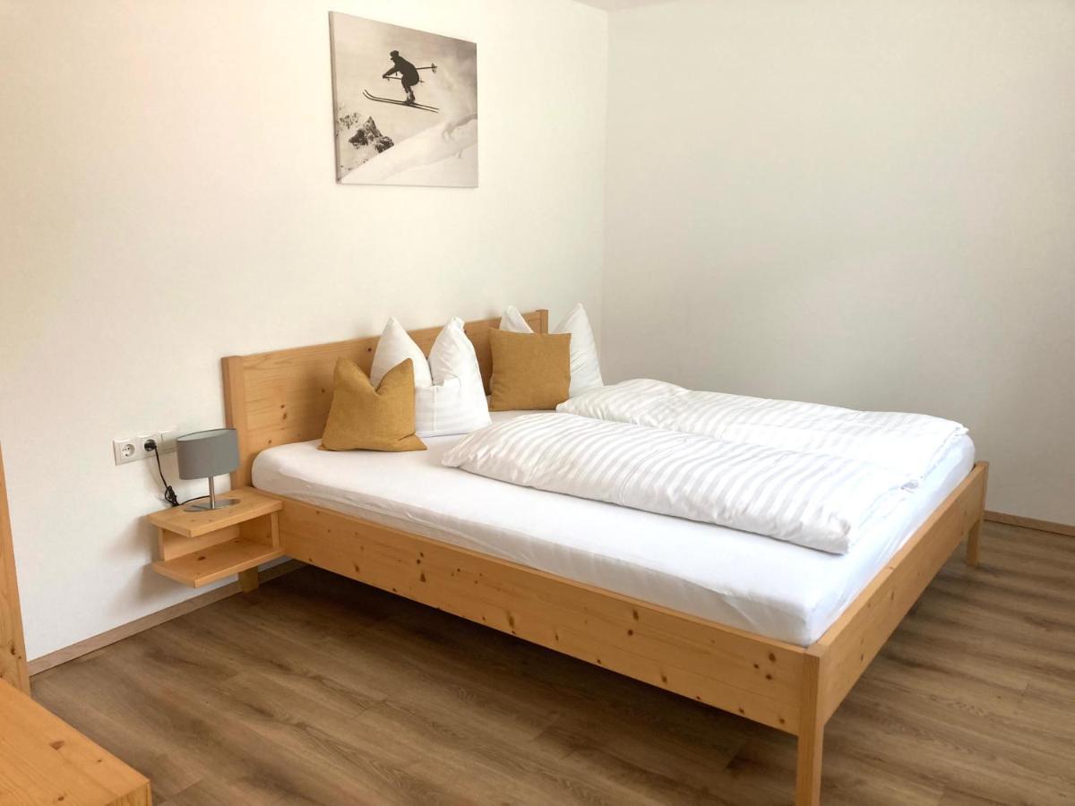 Haus Bazigg Apartment Klosterle am Arlberg Luaran gambar