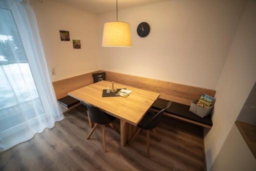 Haus Bazigg Apartment Klosterle am Arlberg Luaran gambar
